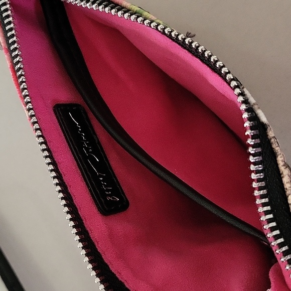 NWOT 💋BETSEY JOHNSON💋 Clear Purse - Picture 6 of 10